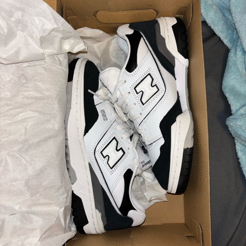 New Balance 550 - Youth Size 5.5